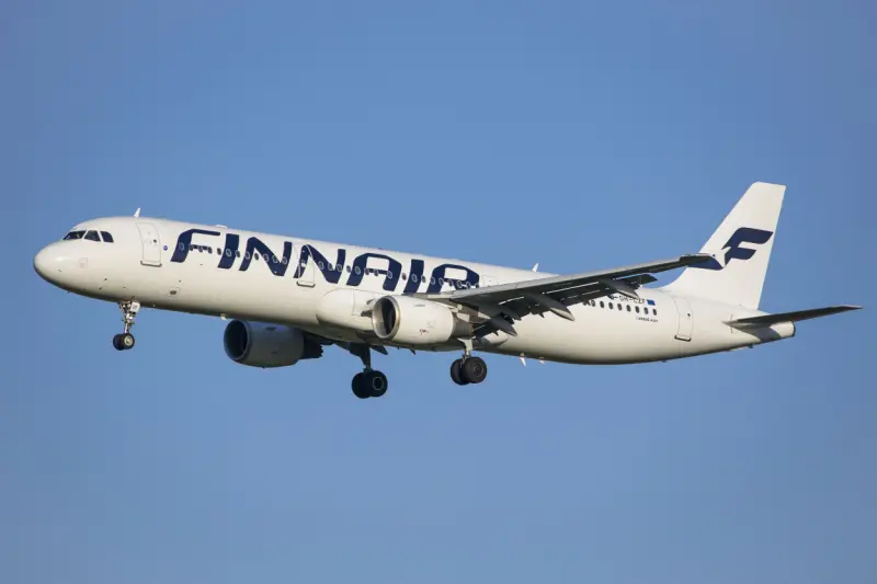 Åländsk researrangör drabbad av lång försening