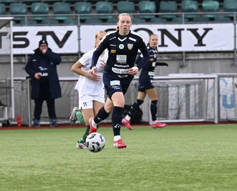 Två nya år med Minttu Takanen i Åland United