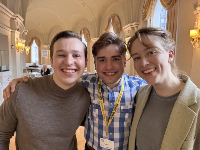 Beppe Lantz får roll tillsammans med Jakob från KAJ på Svenska Teatern