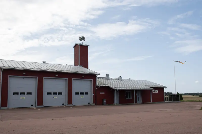 Brand i fritidsbostad – risk för spridning
