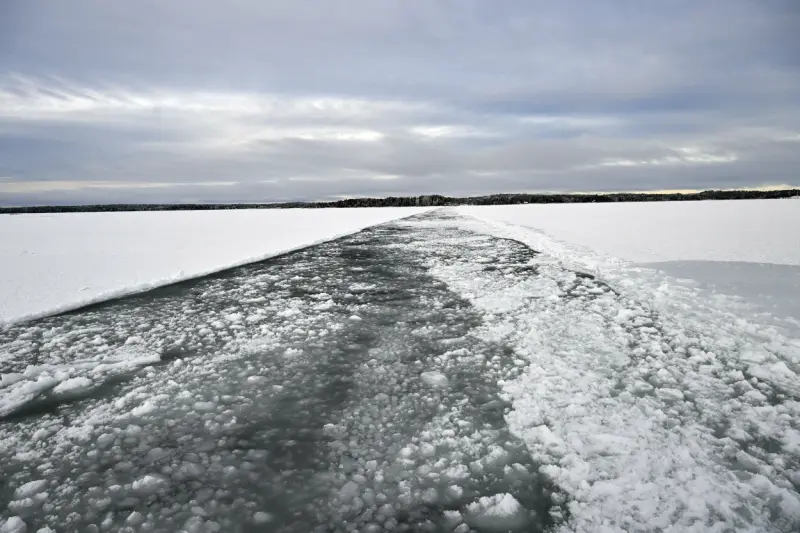 Isläget orsakar ändringar i skärgårdstrafiken