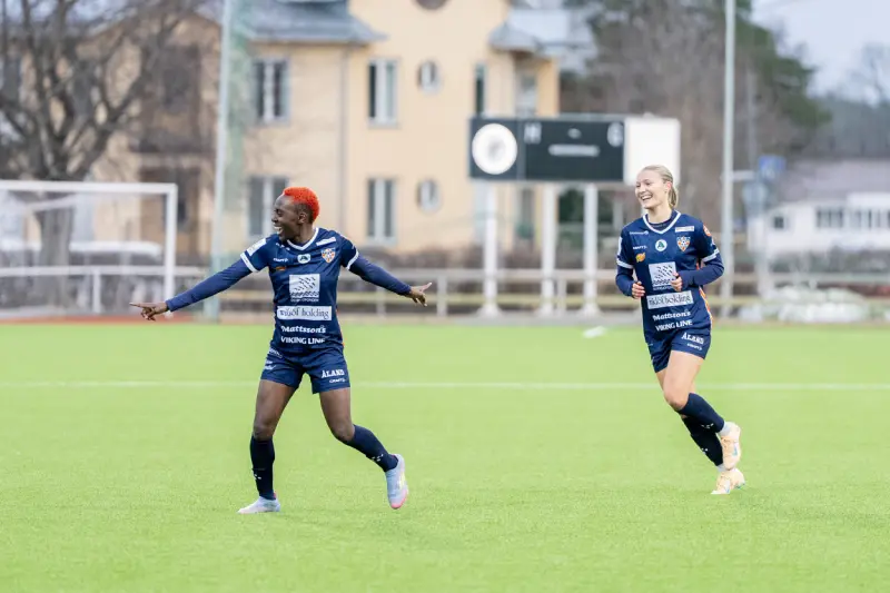 Första hattrick-hatten för Violah Nambi