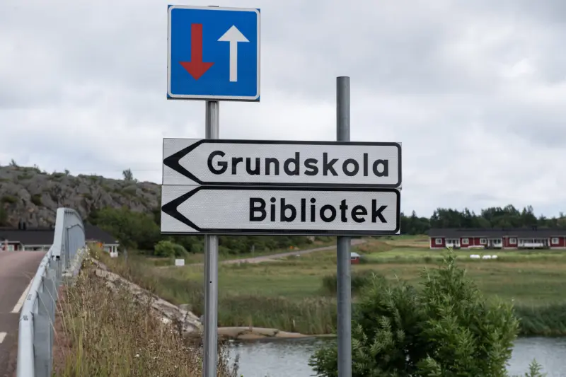 Borta är tvångströjan - nu tar kommunerna ledningen