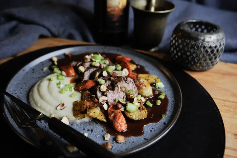 Lyxig påsk med lamm och örter