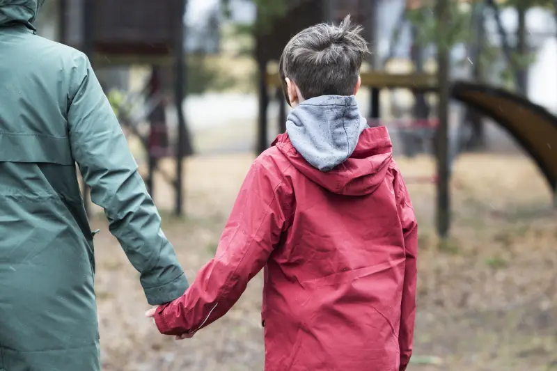 Elias saknar intressebevakare – trots lagens krav