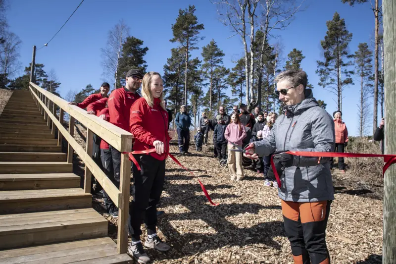 Här invigs nya motionstrappan i Eckerö