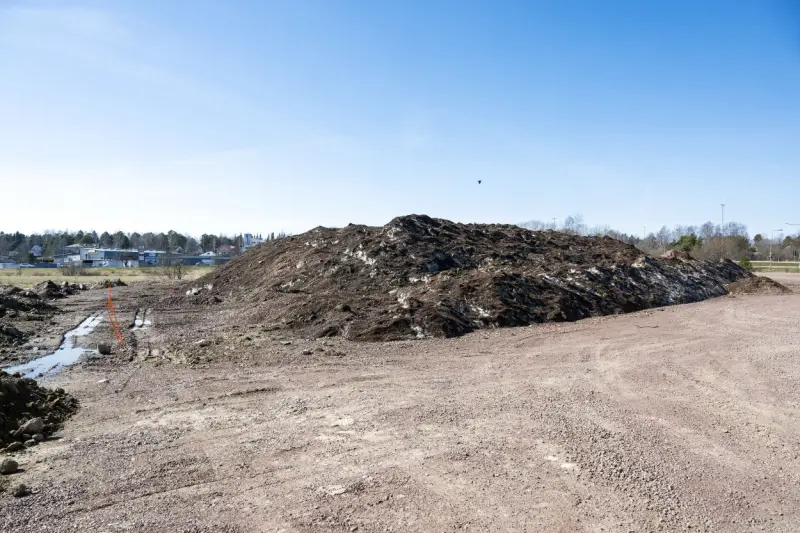 Snöberget har blivit svart – och budgeten spräckts