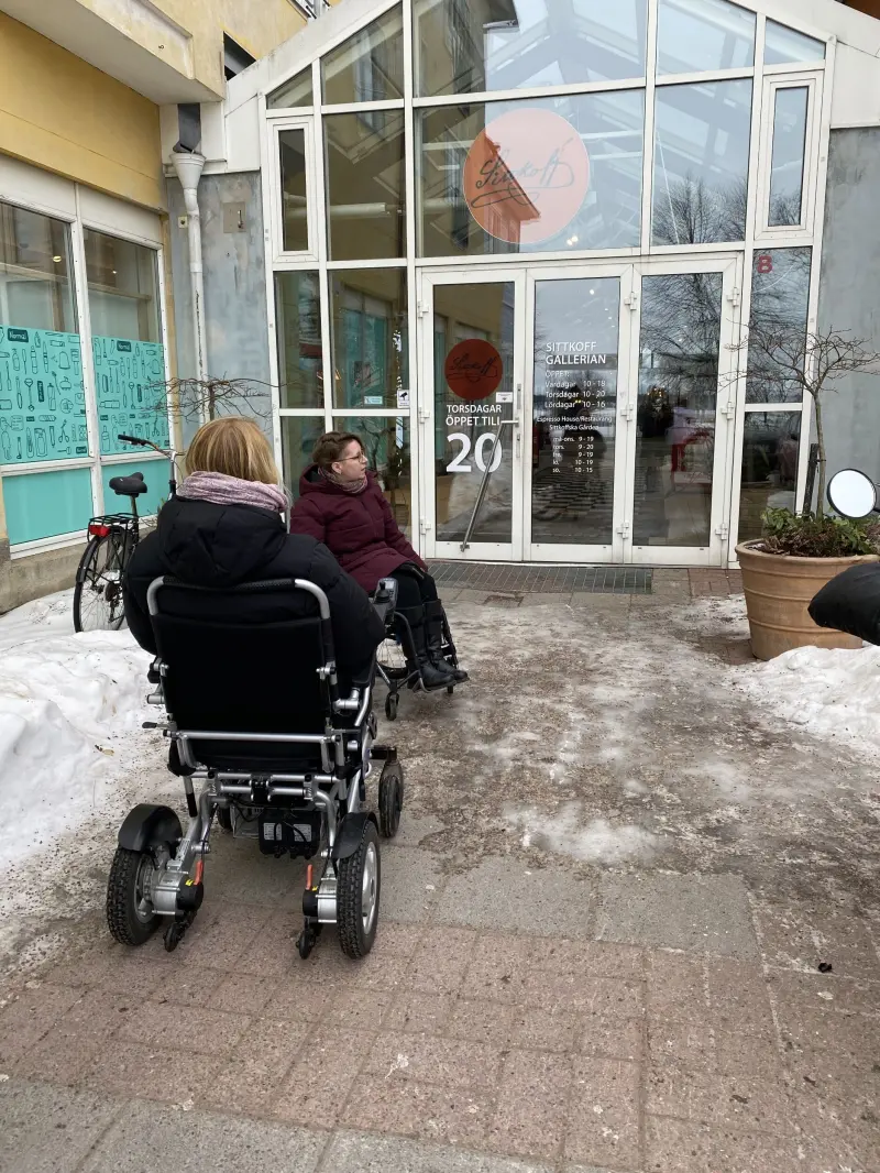 Kritik mot Sittkoffs – svårt för personer i rullst