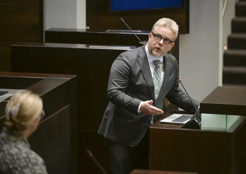 Två reserverar sig mot hållbarhetsagendan