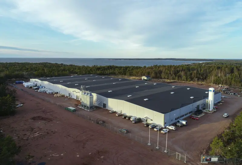 Fifax räddas men varför är landskapsregeringen med?