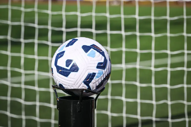 JIK/FC Åland ångar på i åttan