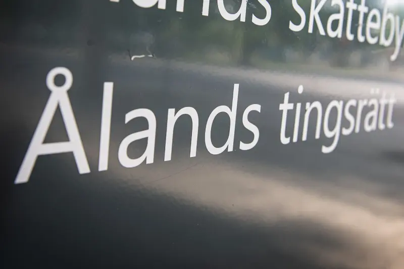 Par erkänner grovt bokföringsbrott