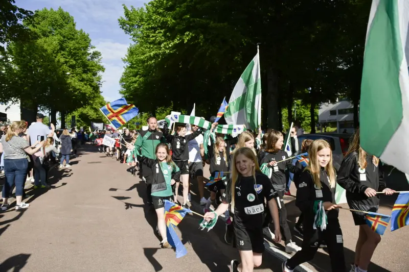 VM borde vara mer som Alandia Cup