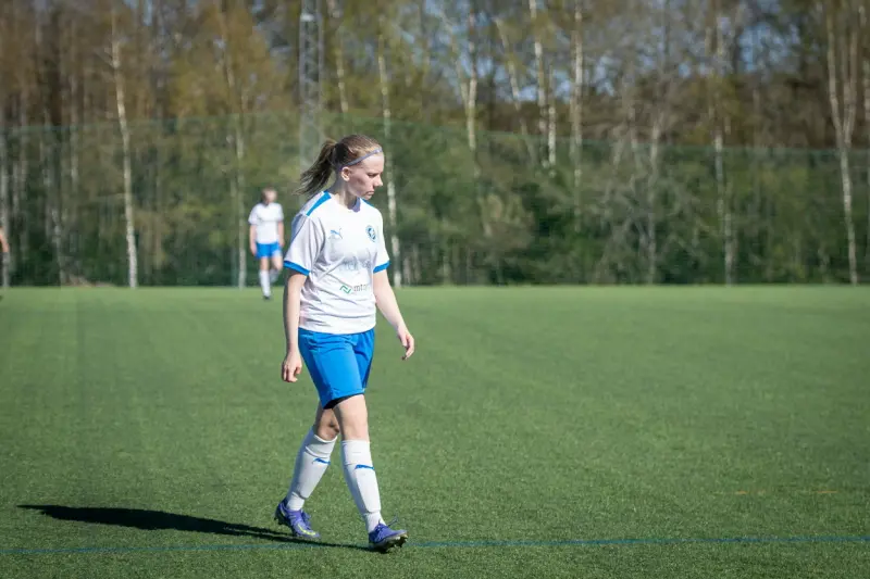 Hattrick när JIK tog sjunde segern